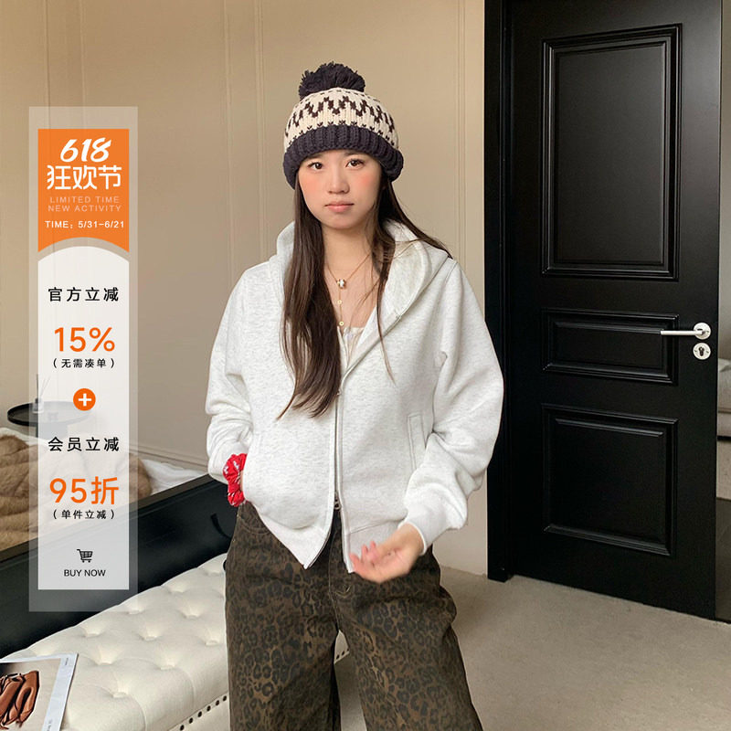橘子树在哪儿灰色短款连帽卫衣外套女春季款宽松慵懒风双拉链开衫