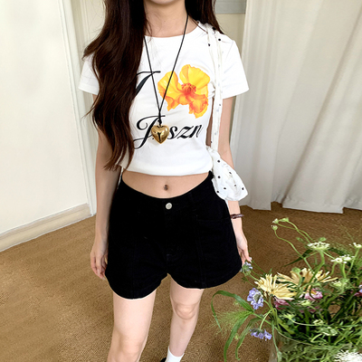 美式辣妹风高腰牛仔短裤
