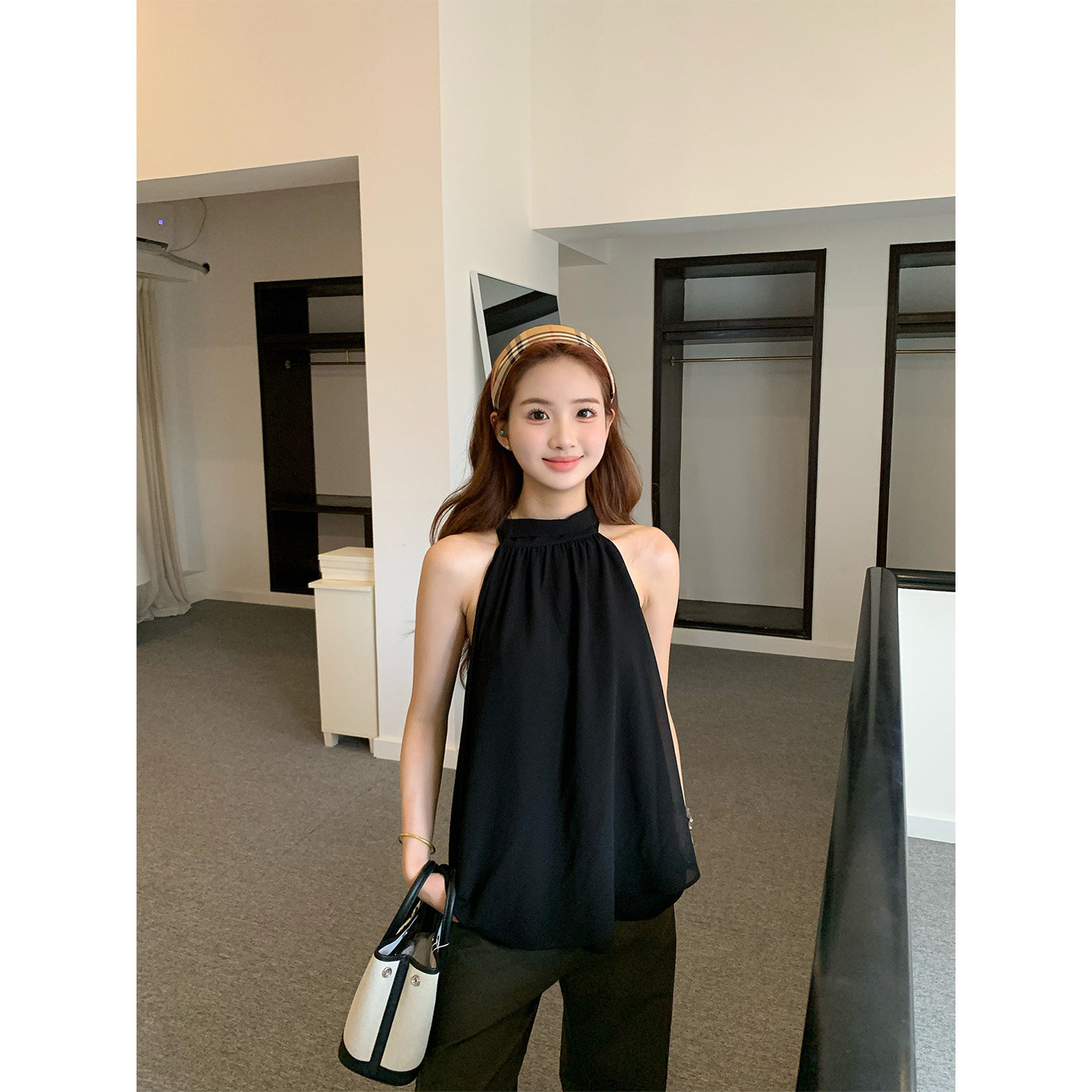 橘子树在哪儿韩系挂脖吊带背心女图片