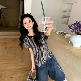 橘子树在哪儿美式 辣妹风显瘦气质百搭上衣 条纹斜肩短袖 t恤女夏季