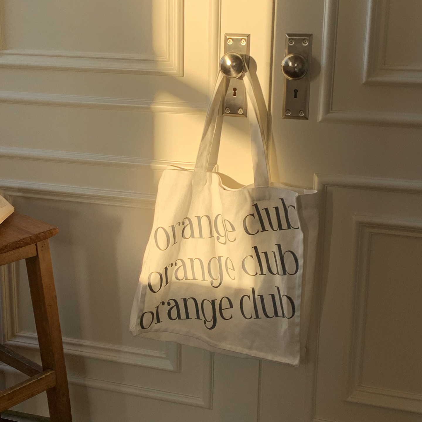 橘子树在哪儿韩版字母印花帆布包