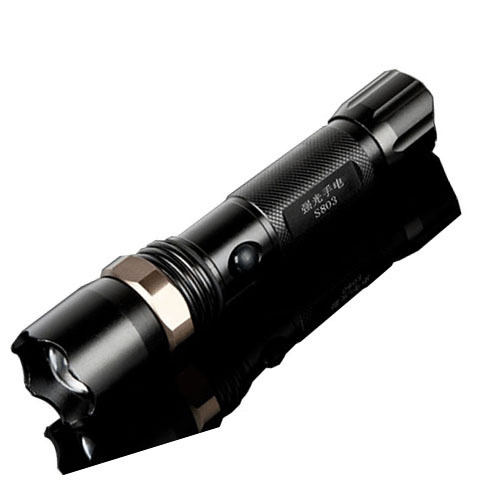 小老虎充电旋转变焦强光手电筒