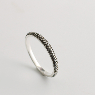 925纯银脊椎龙骨戒指咔叽搭配 超凡工艺 一休老银匠DUAL FLOW