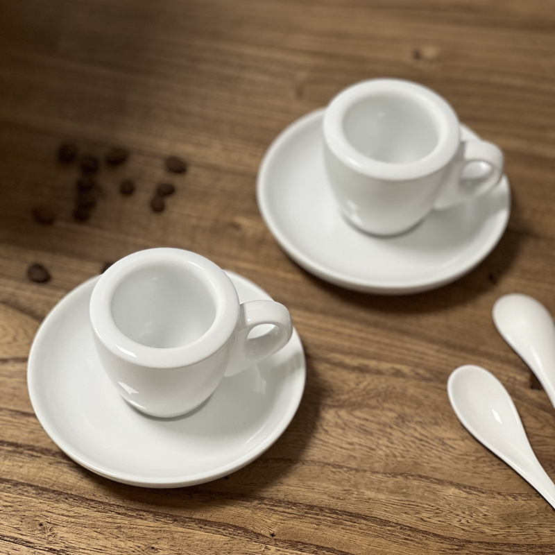 简约白色比赛级9MM超厚咖啡杯