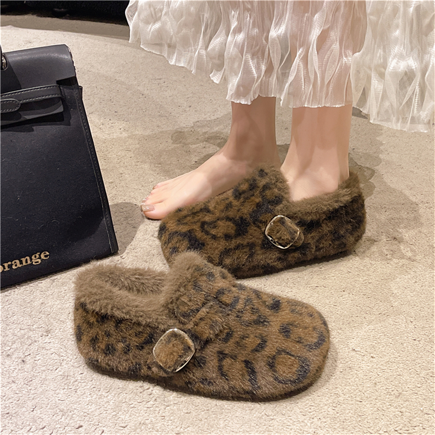 永希女鞋一脚蹬法式豆豆鞋