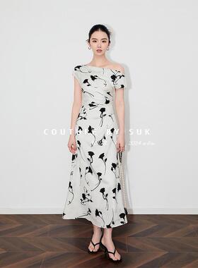 SUK 清丽佳人！2025新款法式印花长裙子夏季白色斜肩气质连衣裙女