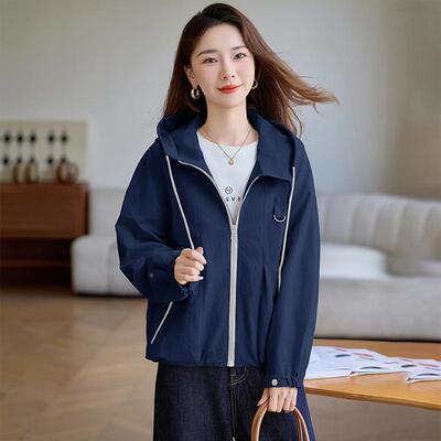 减龄休闲连帽女短套外2025春秋季新款百ZXING690搭个洋气小子穿搭