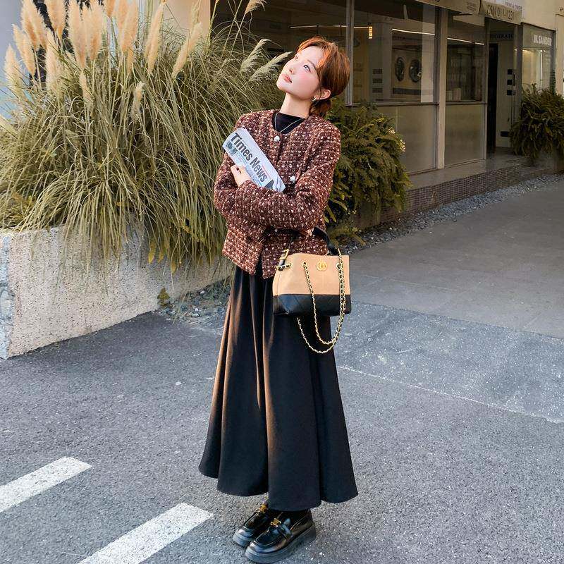 法式气质轻熟风连衣裙装女202D112-5585新款小香风毛套件呢外套冬