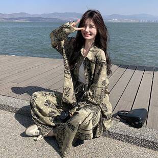 装 套ZR2C300 衬女2025秋季 印款 复古时尚 高级感懒风休闲阔腿裤 花衫