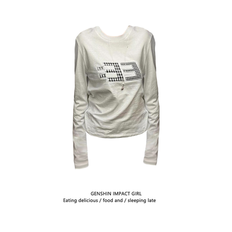 白色圆领正肩字母刺绣贴布长袖T恤女早秋百搭休闲外穿上衣打底衫