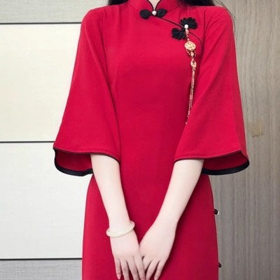 抹茶麻薯2025年秋季新款改良旗袍酒红中式年轻新婚订婚回门连衣裙