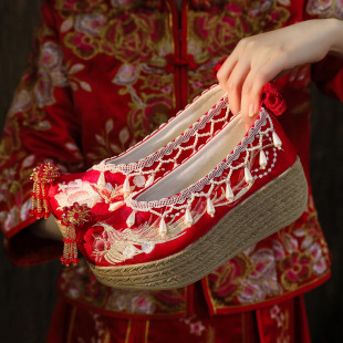 原创新品中式婚礼高跟鞋秀禾鞋女汉服婚鞋轻奢古风明制绣鞋新娘鞋