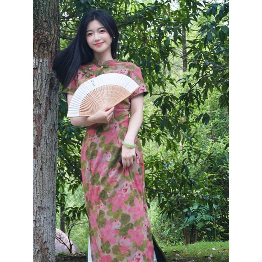 小个子兔中长款荷花连衣裙森系绿少女修身风粉显瘦无袖旗袍气质