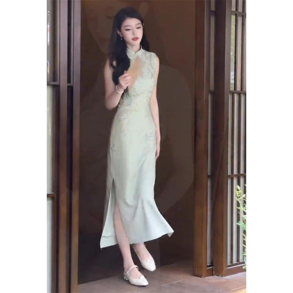 无袖淑女刺绣优雅国风连衣裙夏季裙子新改良气质中式短袖旗袍豆绿