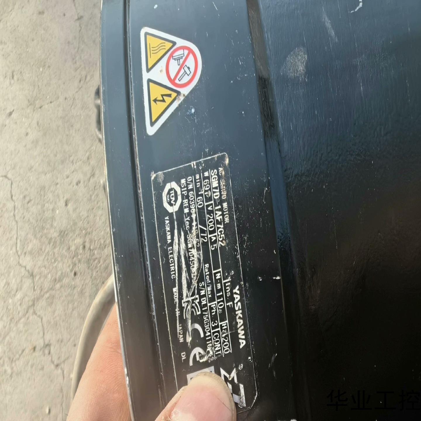 安川7系DD马达SGM7D-1AF7C52议价商品