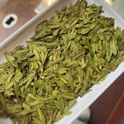 茶乡梅子2025新茶春茶新茶头采高山龙3