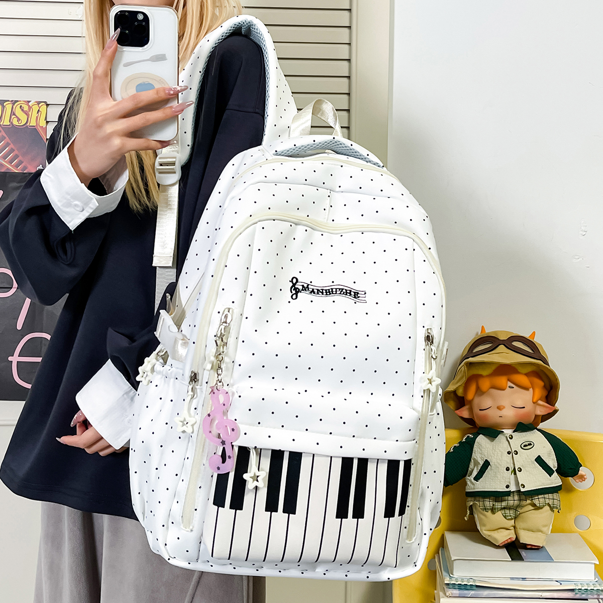 书包女钢琴键设计感大学生高中生校园高颜值初中生小学生双肩包女