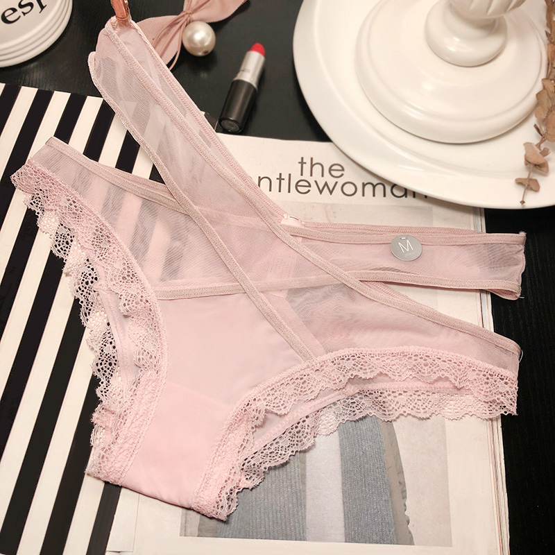 蕾丝边低腰三角裤性感镂空