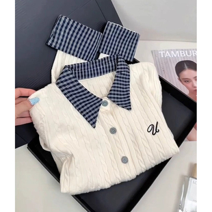 韩系学院风翻领拼接格子假两件针织衫女秋季新款修身显瘦毛衣上衣