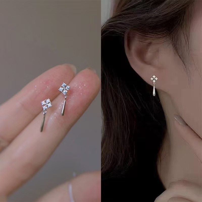 锌合金耳饰 镶钻四叶银色耳坠耳钉简约气质百搭网红耳坠耳钉,饰品/流行首饰/时尚饰品新,耳环,淘宝优惠券,粉丝福利购,淘宝优惠卷