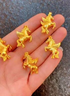 新款小飞马金色吊坠42