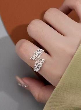 镂空金枝玉叶银色活口戒指