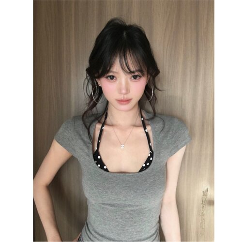 夏季美式辣妹U领显瘦收腰短袖T恤
