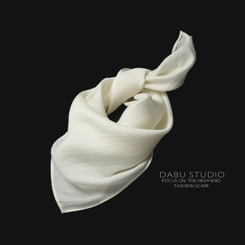 稀缺！云端质感高级感磨砂香云纱真丝苎麻素雅乳白纯色小方巾丝巾