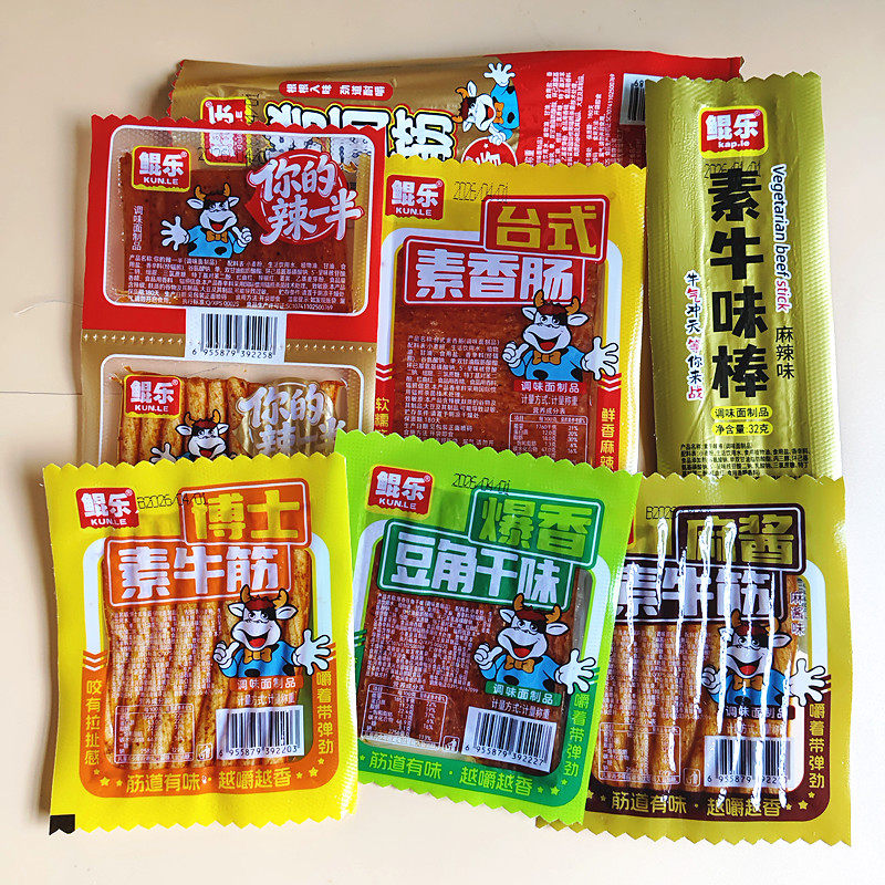 鲲乐素牛筋辣条面筋牛味棒臭干子零食怀旧辣片小吃麻辣台式素香肠