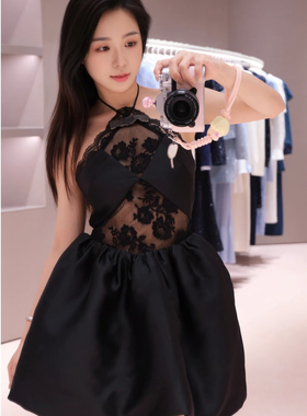 SP原2025早春黑色蕾丝拼接镶钻挂脖花苞收腰礼服连衣裙女蓬蓬短款