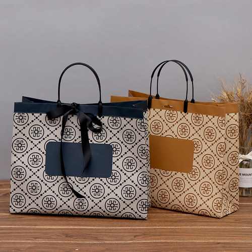 新款pvc服装手提袋购物袋礼品袋