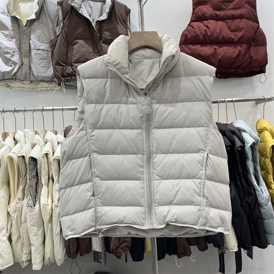 立领排骨羽绒马甲女双拉链设计小个子叠穿百搭短外套2025冬季新款
