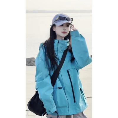 夹克外套男女款春秋季2025新款小个子登山服户外薄款湖蓝色冲锋衣