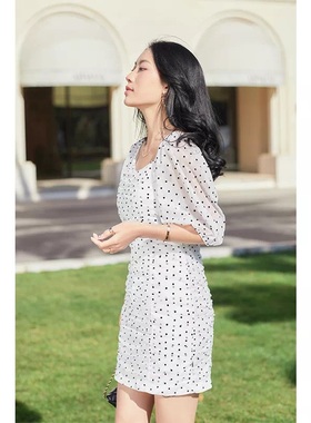 朵以气质温柔风波点女神同款连衣裙法式浪漫露肩两穿，36DC827107