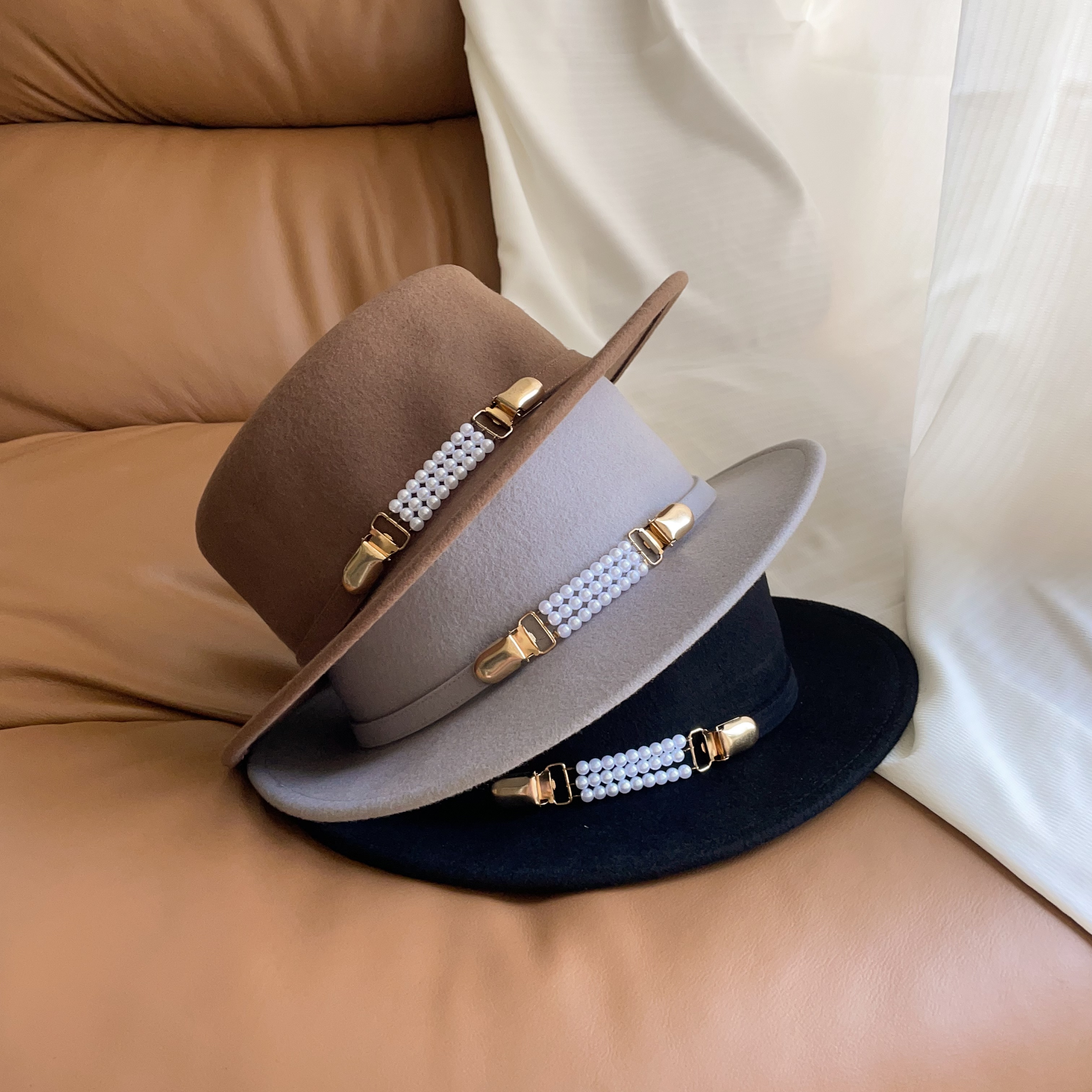 法式赫本风毛呢平顶礼帽女秋冬款英伦复古百搭韩系名媛平檐爵士帽