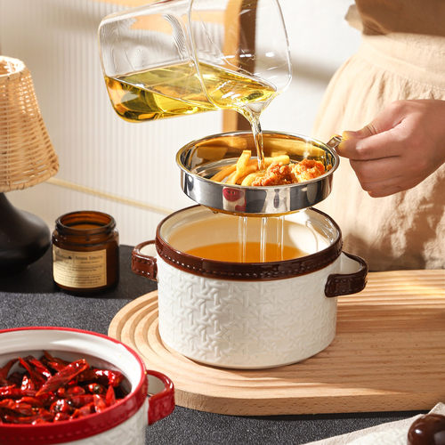 舍里编织纹双耳辣椒油专用罐