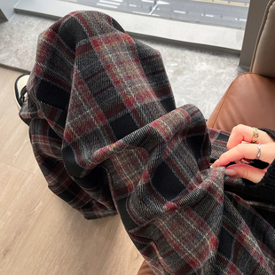 红色格子裤女秋冬季2025年磨毛加厚显瘦抽绳直筒休闲裤宽松慵懒风