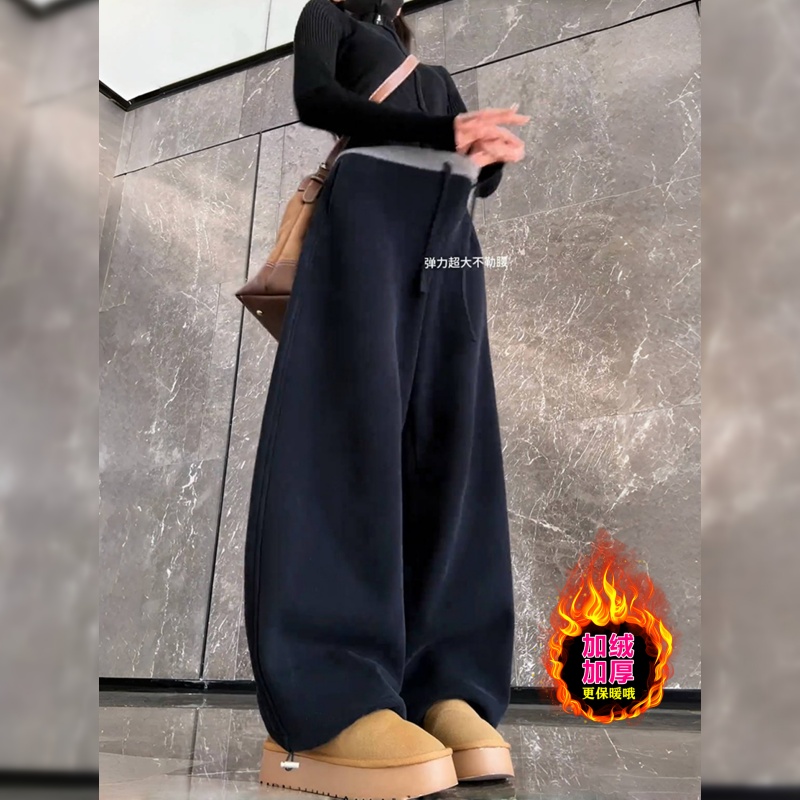 流行爆款加厚运动卫裤阔腿弯刀裤