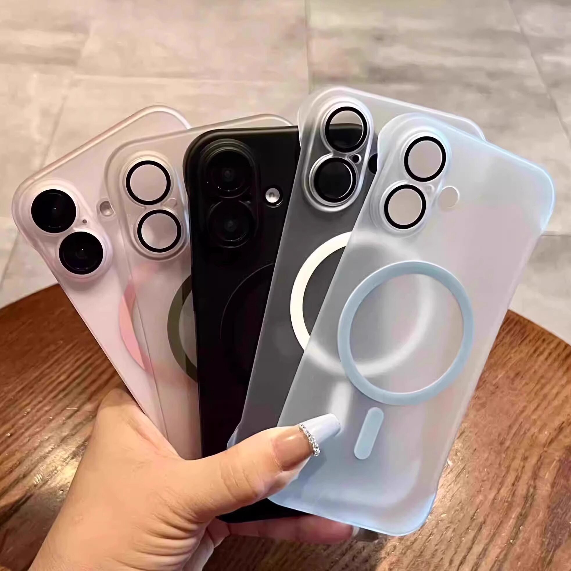 适用苹果16promax超薄无边框17磨砂带镜头膜iphone14plus裸机手感15Pro半包壳13Pro防摔12散热11promax保护套
