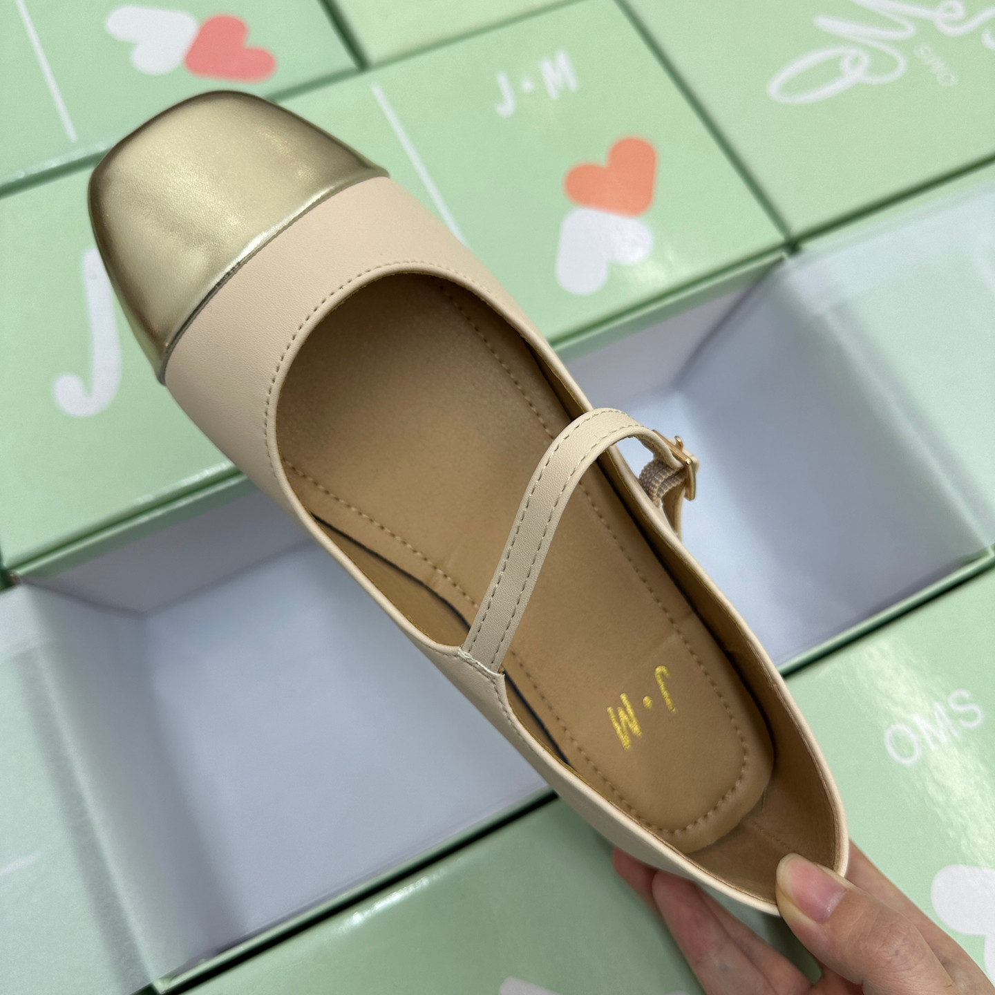 外贸大码法式方头浅口单鞋平底大码一字带时尚百搭柔软玛丽珍鞋女,女鞋,玛丽珍鞋,淘宝优惠券,粉丝福利购,淘宝优惠卷