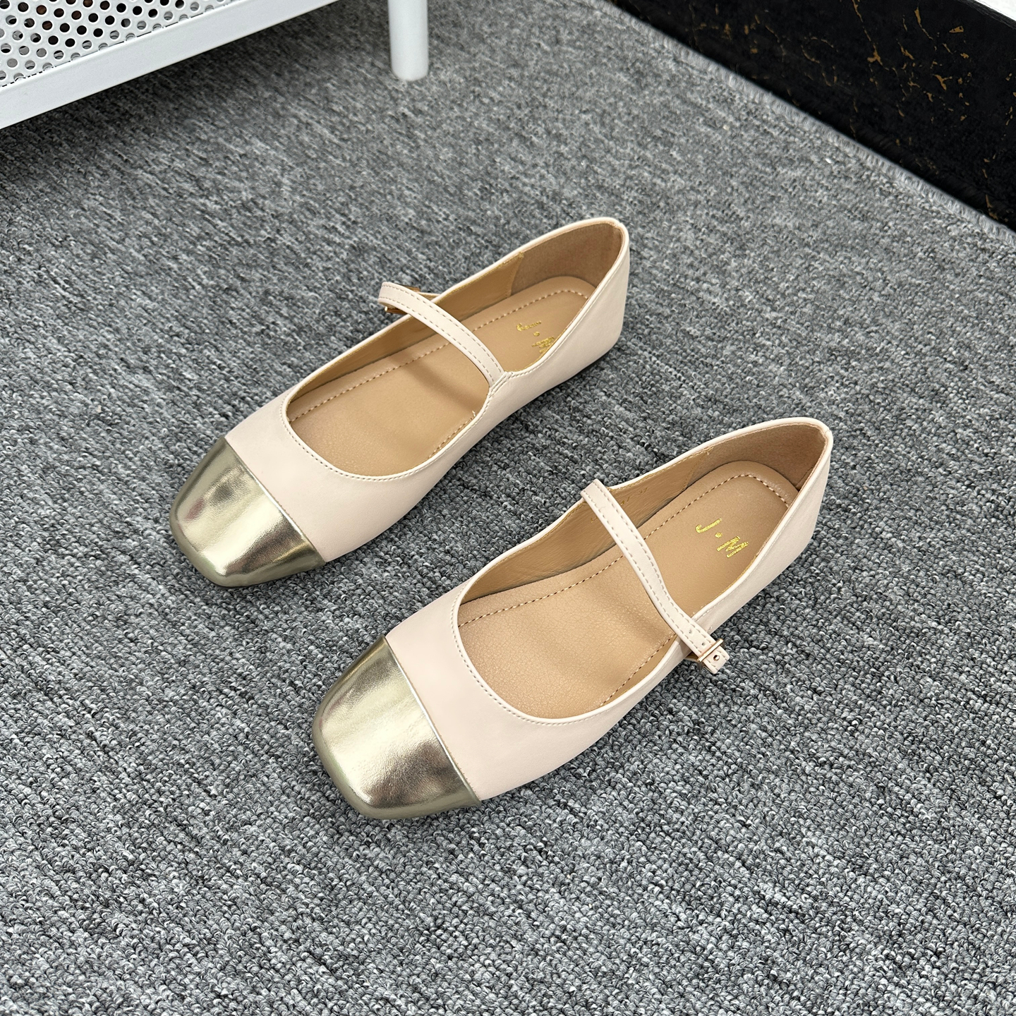 外贸大码温柔百搭拼色浅口单鞋