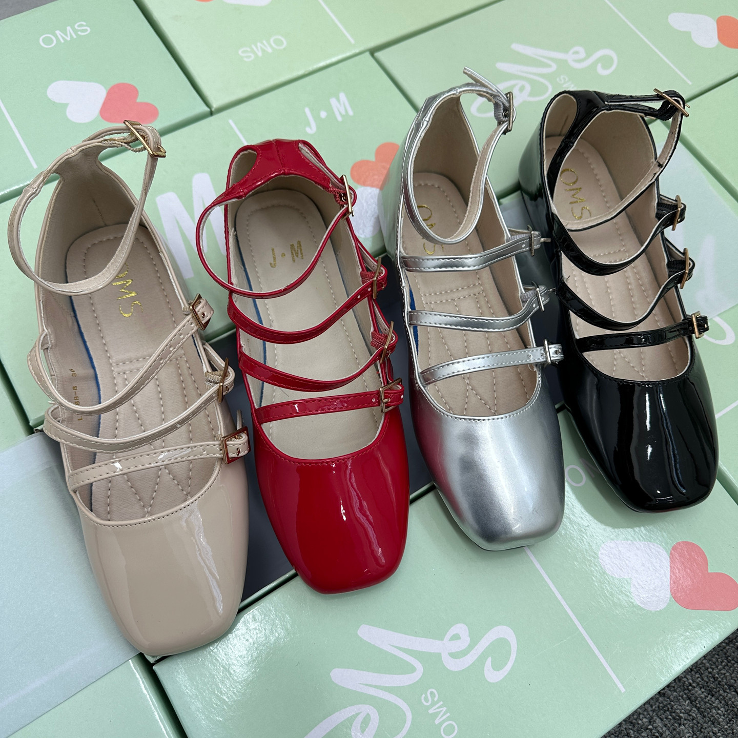 时尚百搭方头玛丽珍女鞋大码亮面细带一字扣显白柔软平底浅口单鞋,女鞋,玛丽珍鞋,淘宝优惠券,粉丝福利购,淘宝优惠卷