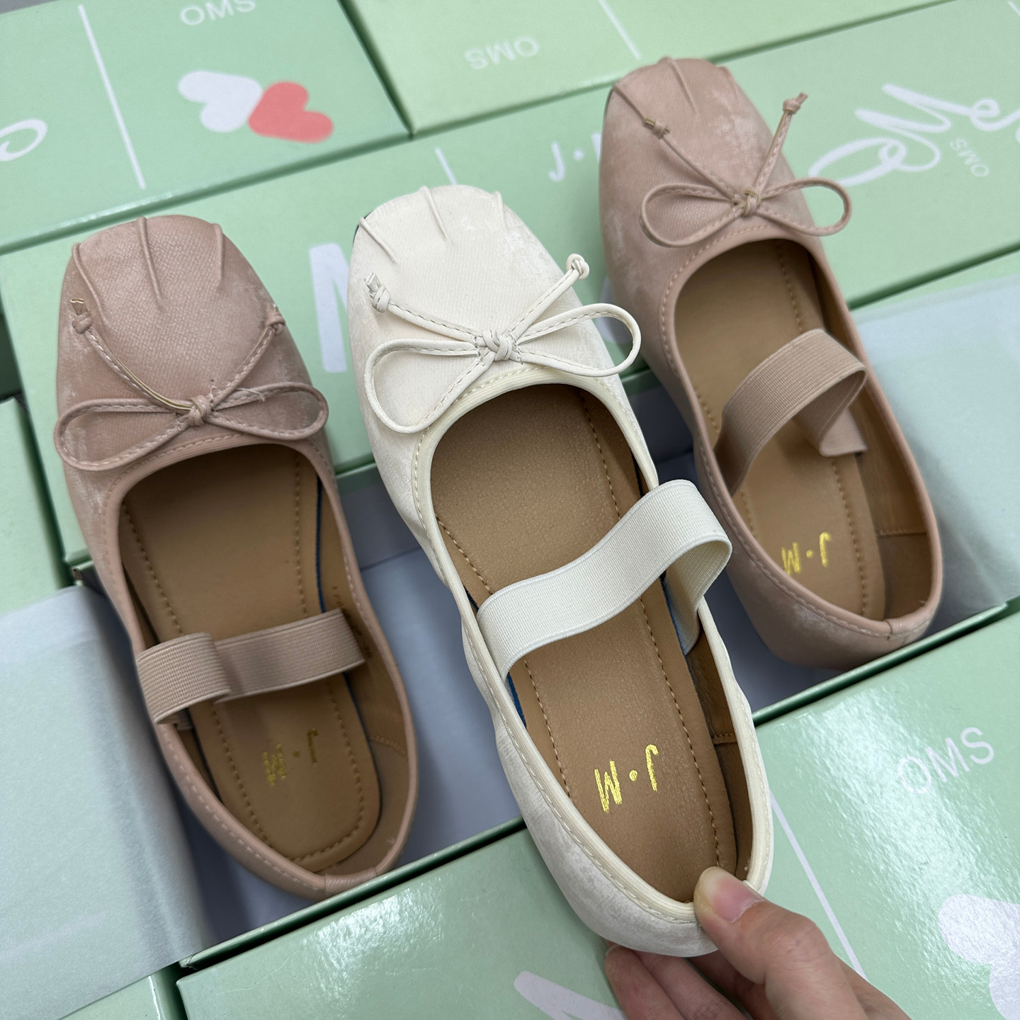 温柔风大码软底芭蕾舞女鞋方头蝴蝶结松紧一字带舒适平底浅口单鞋,女鞋,时尚芭蕾鞋,淘宝优惠券,粉丝福利购,淘宝优惠卷