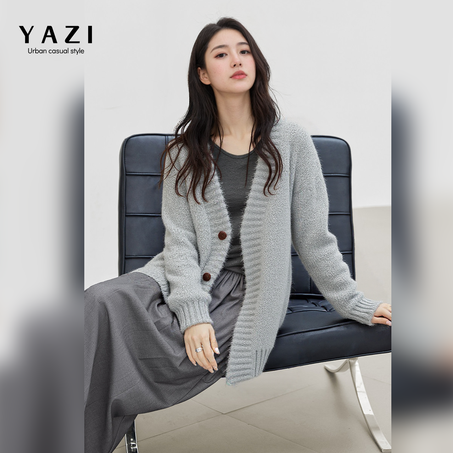 高级灰V领针织开衫女2025秋冬韩系慵懒风中长款宽松柔糯毛衣外套