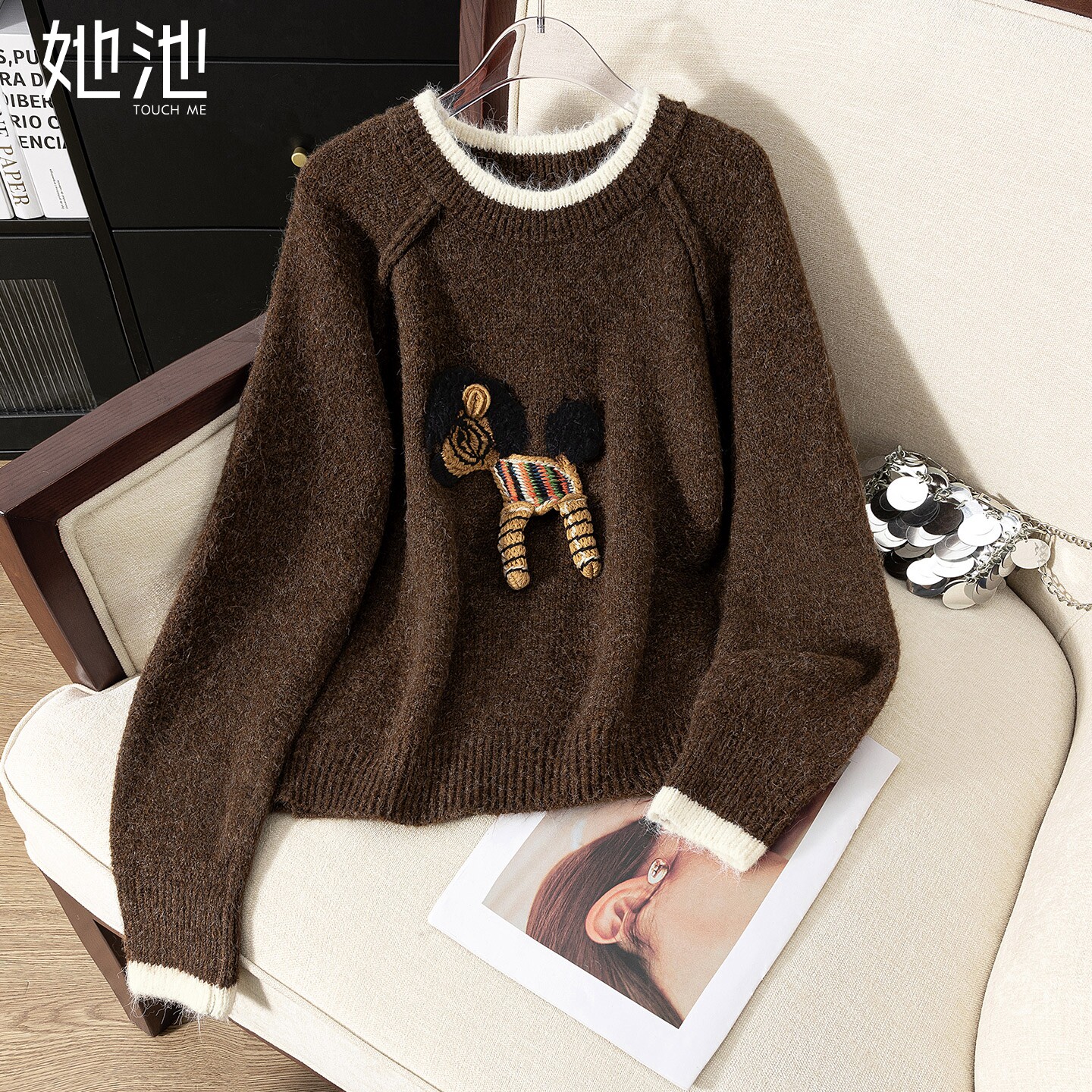 她池宽松款毛衣2026春装新款女装慵懒风圆领立体卡通图案套头上衣