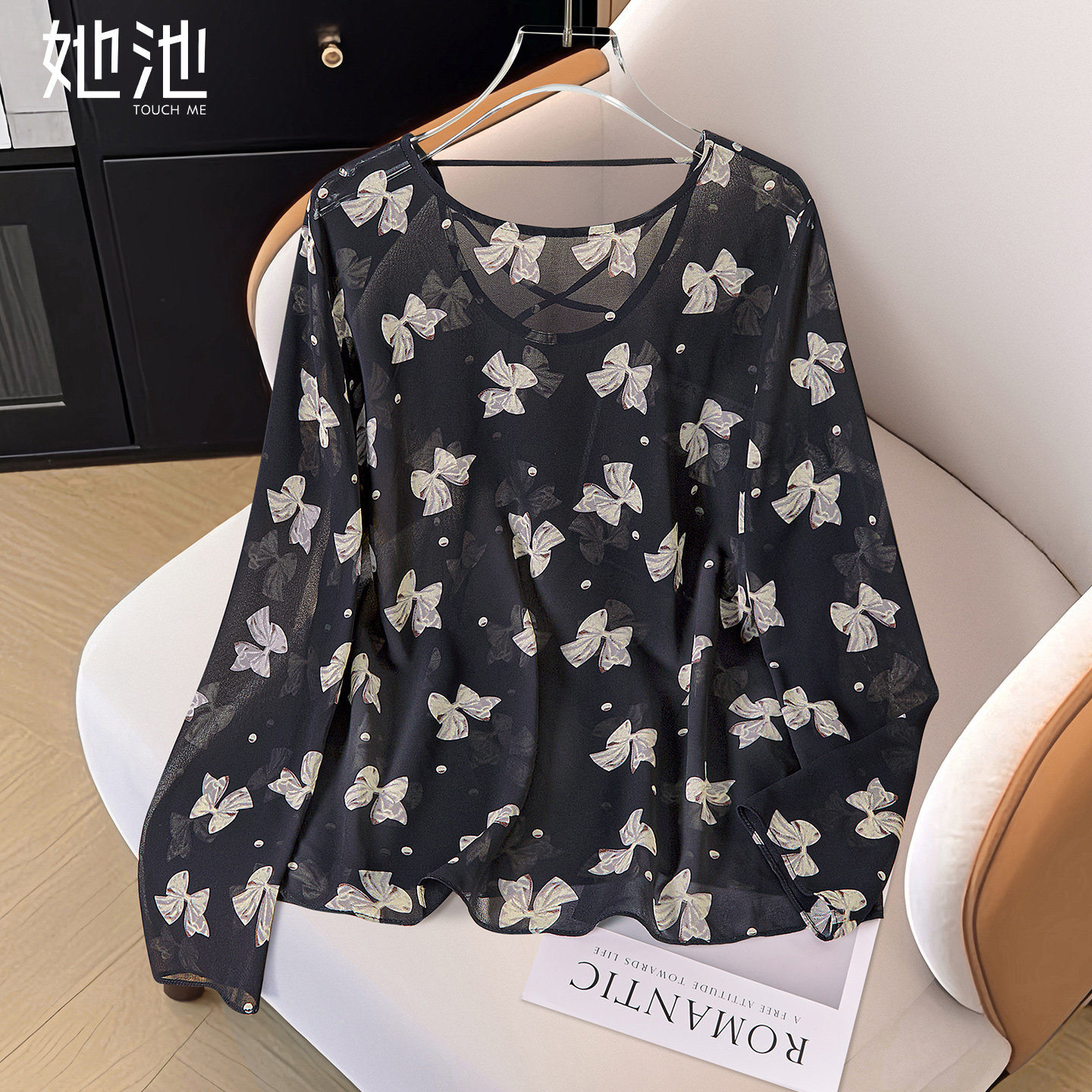她池圆领衬衫2026春装新款女装优雅蝴蝶结印花套头宽松款长袖上衣