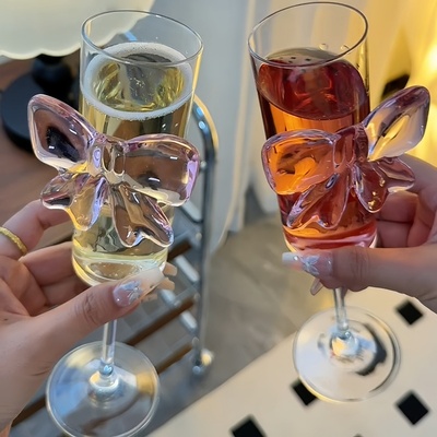 高颜值蝴蝶结香槟杯创意高脚杯