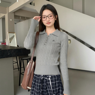 毛衣内搭打底衫 te1ti灰色polo领麻花长袖 修身 针织衫 上衣 女春秋季