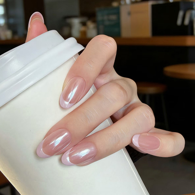 纯手工粉色法式穿戴甲显白高级感