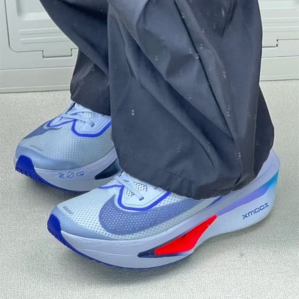 Nike耐克 Zoom Fly 6 缓震回弹专业低帮男款跑步鞋FN8454-002